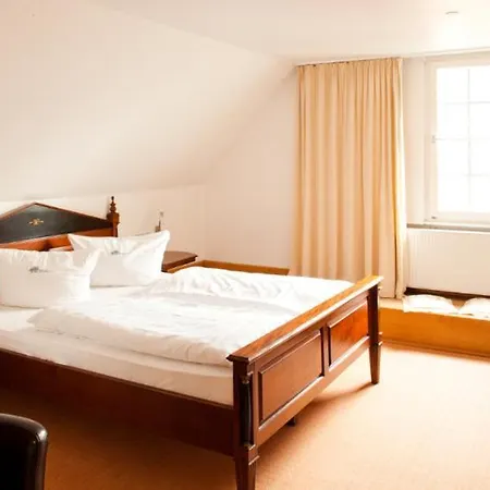 Hotel Waldhaus An De Miaelkwellen