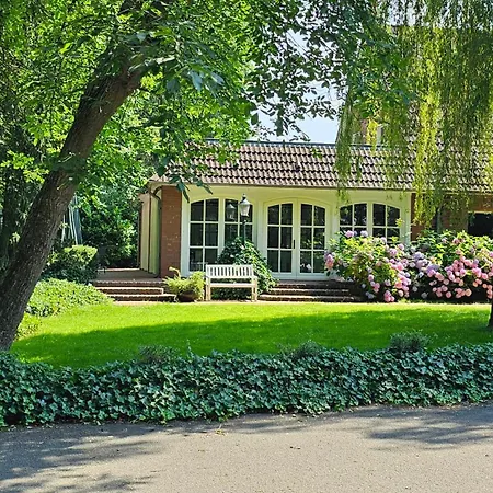 Hotel Waldhaus An De Miaelkwellen