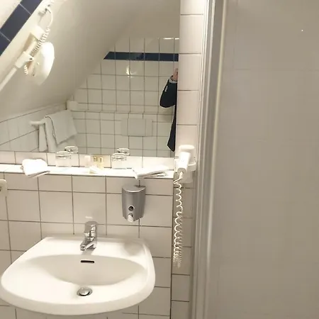 Waldhaus An De Miaelkwellen Hotell