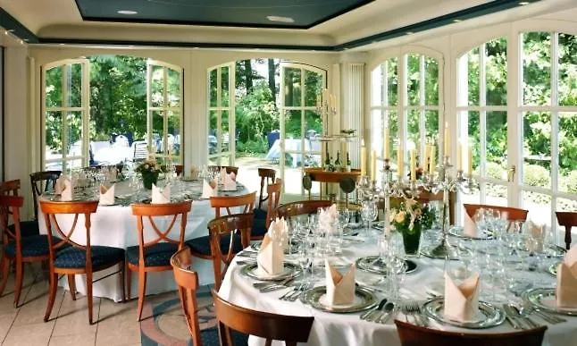 Waldhaus An De Miaelkwellen Hotel 4*