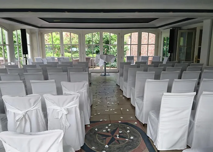 Waldhaus An De Miaelkwellen Hotel